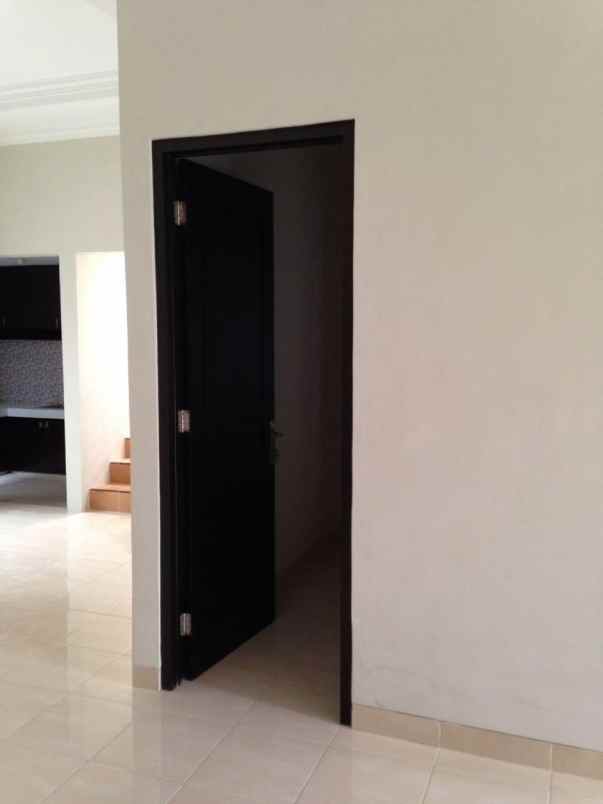 dijual rumah kalibata