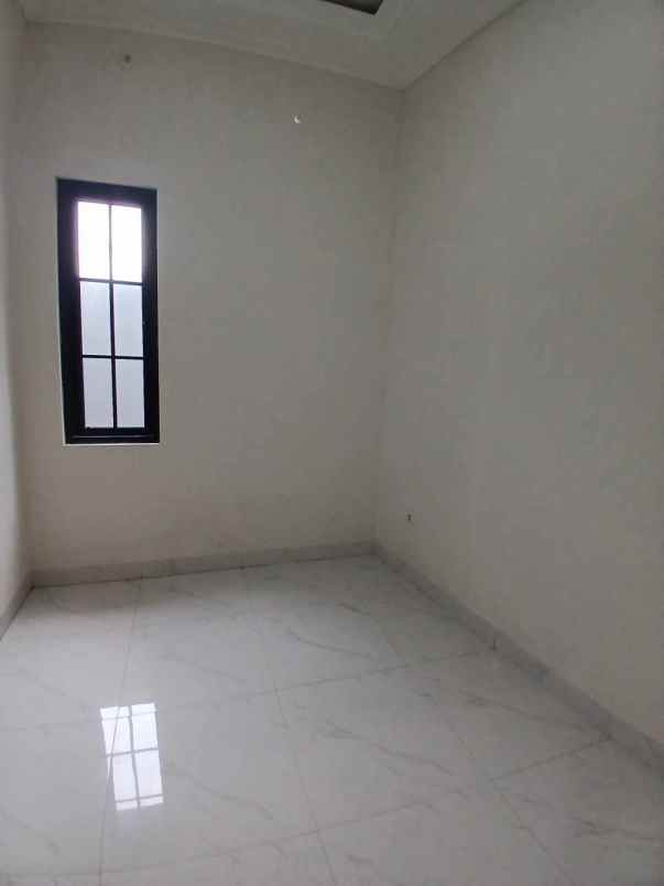 dijual rumah kalimulya