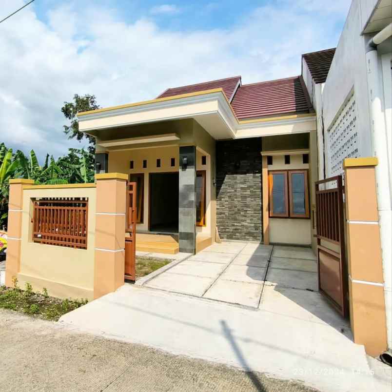 dijual rumah kalitirto
