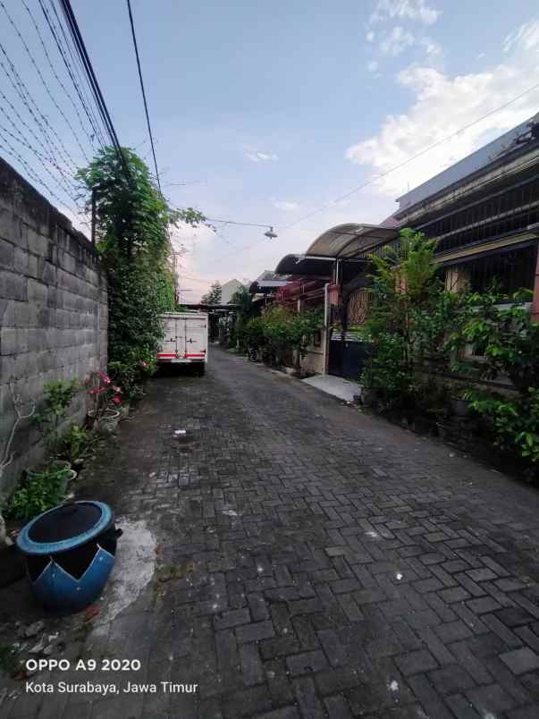 dijual rumah karang asem