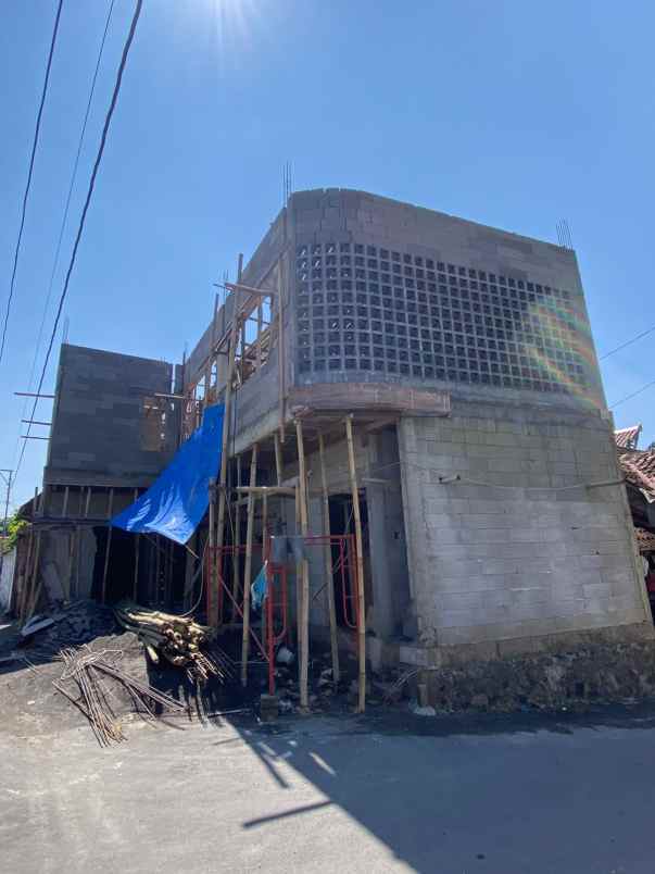 dijual rumah kayen kaliurang km 7