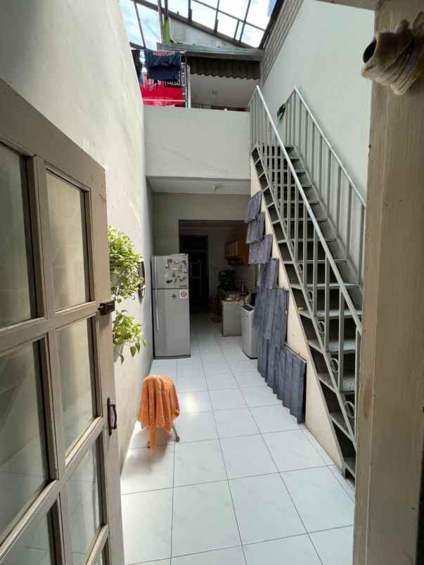 dijual rumah kebon baru tebet