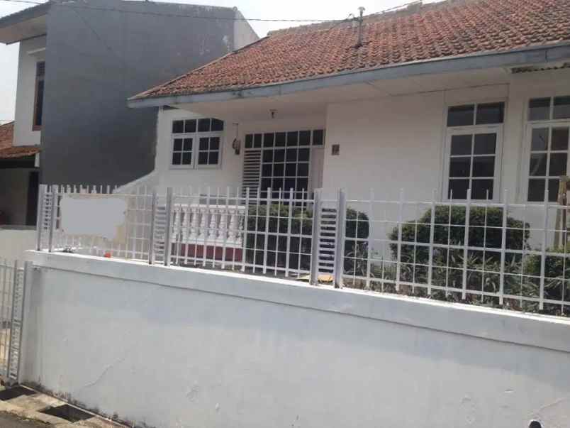 dijual rumah kec cimahi utara