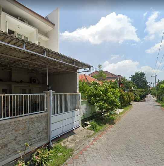 Minimalis 2 Lantai Kedinding Tengah Kenjeran Surabaya Utara