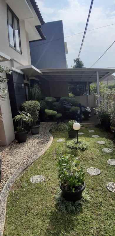 dijual rumah kemang pratama 3