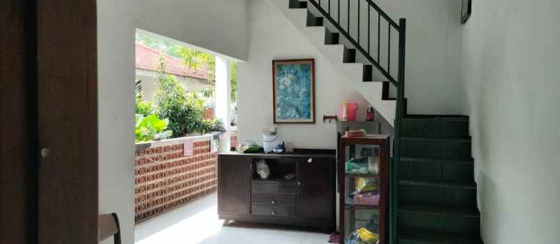 dijual rumah klampis