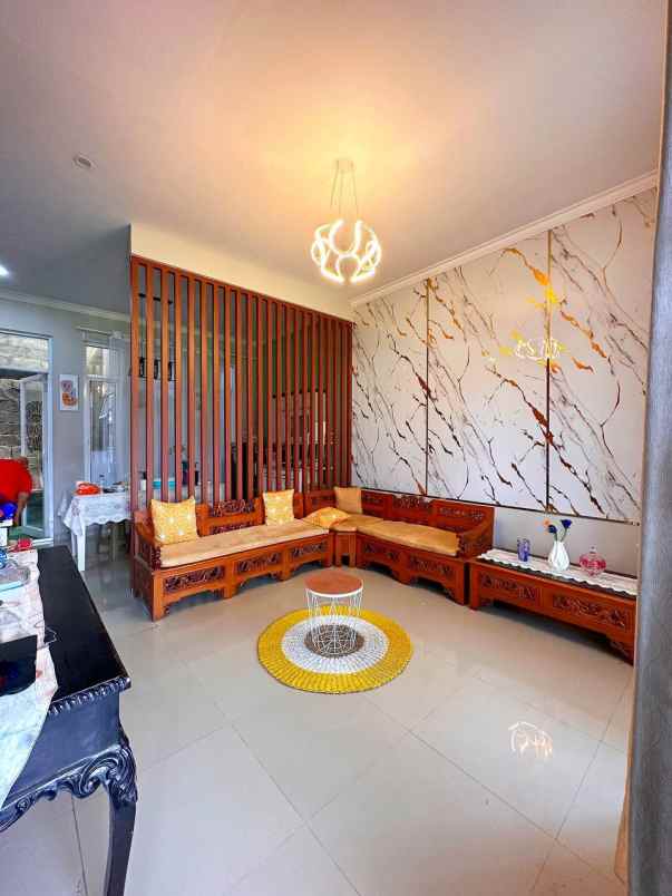 dijual rumah kodau