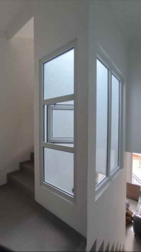 dijual rumah komp beacukai sukapura