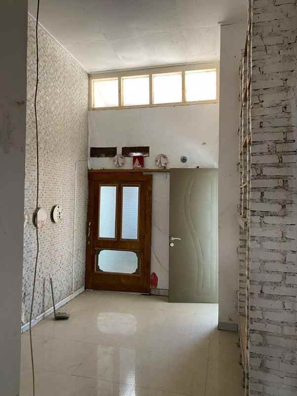 dijual rumah komp buana citra ciwastra