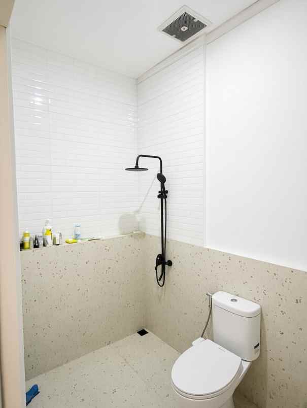 dijual rumah komplek bumi panyileukan