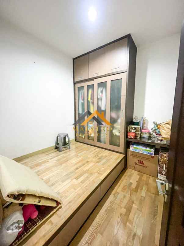 dijual rumah komplek cemara asri jalan