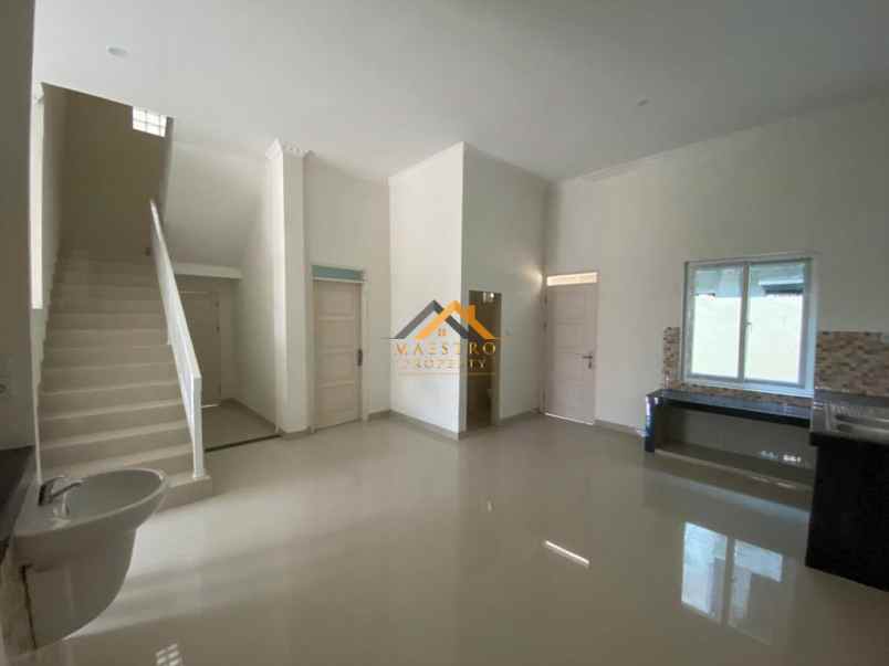 dijual rumah komplek citra garden