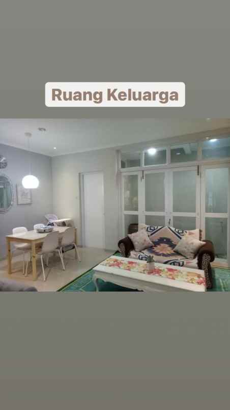 dijual rumah komplek grand parahyangan