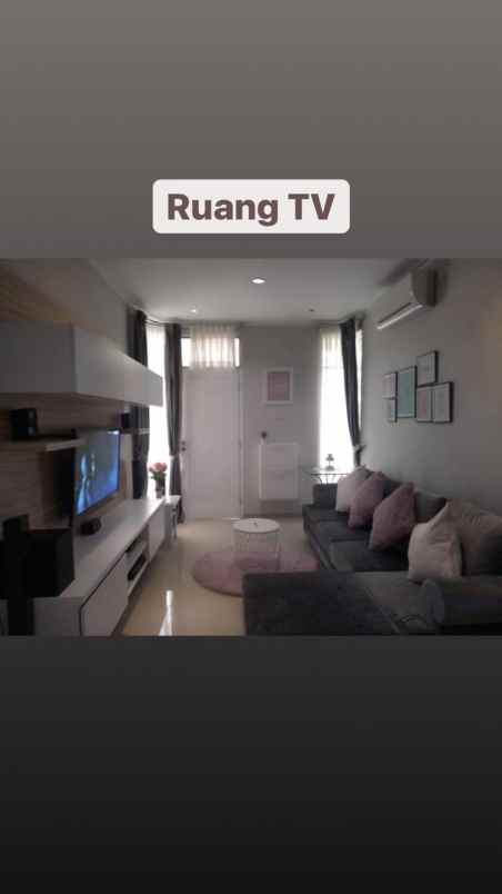 dijual rumah komplek grand parahyangan