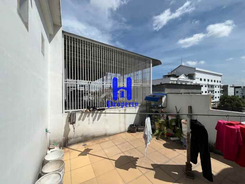 dijual rumah komplek indah harmoni