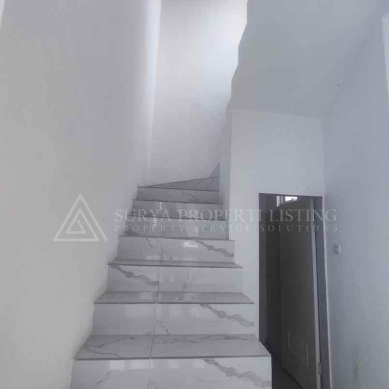 dijual rumah komplek medan resort city deli tua