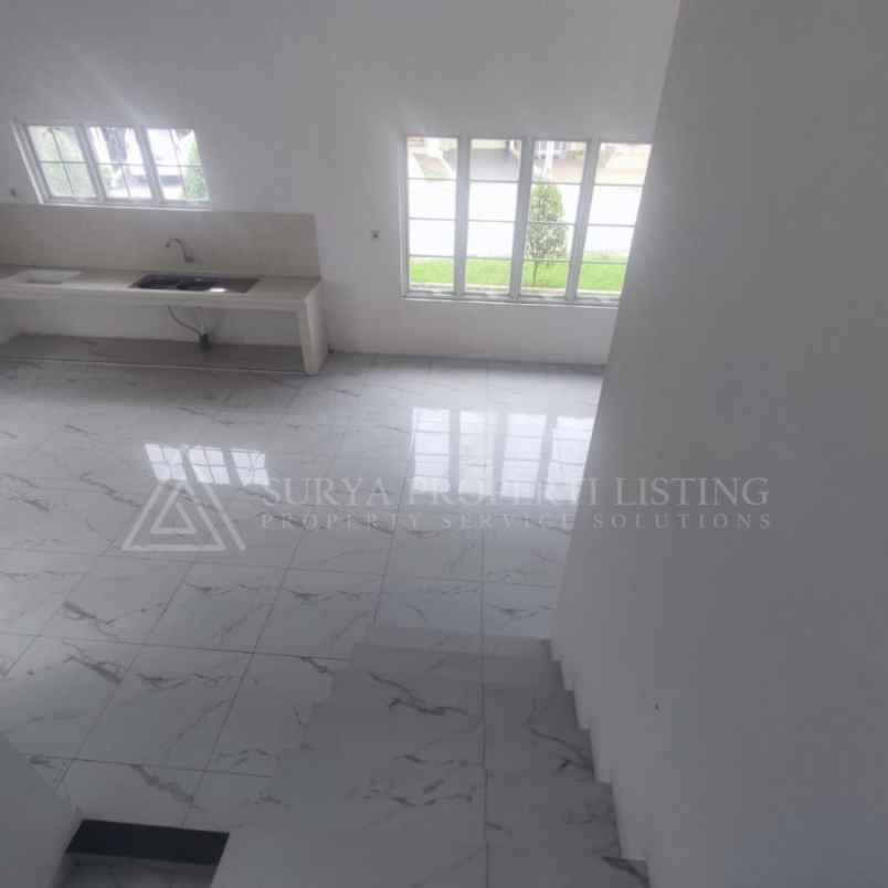 dijual rumah komplek medan resort city deli tua