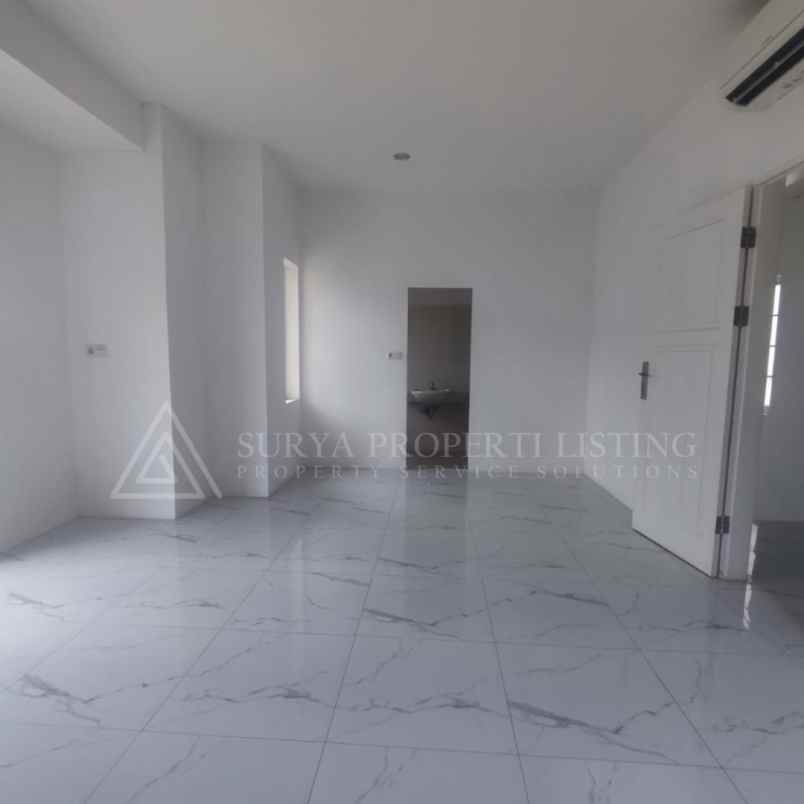 dijual rumah komplek medan resort city deli tua