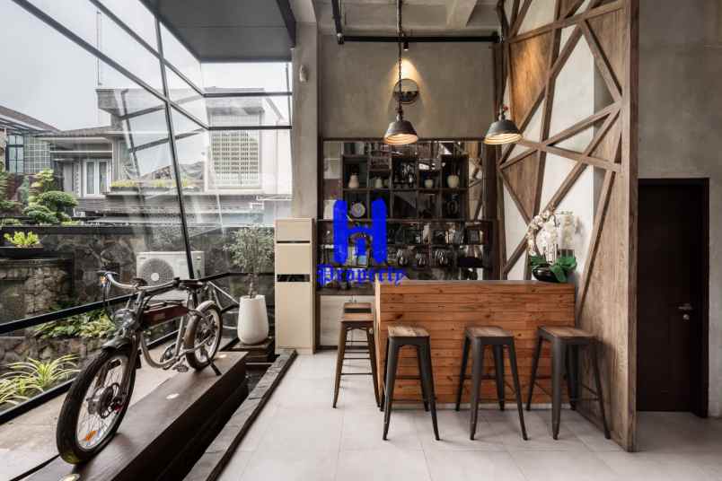 dijual rumah komplek natio residence