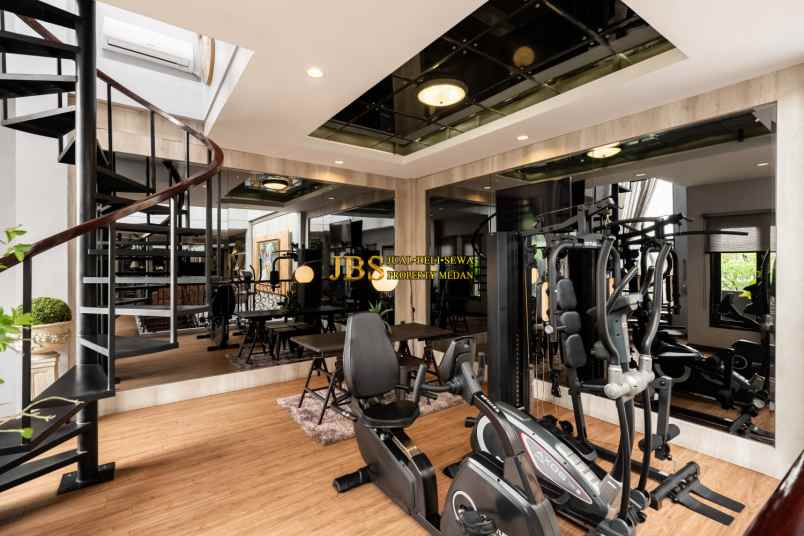 dijual rumah komplek natio residence