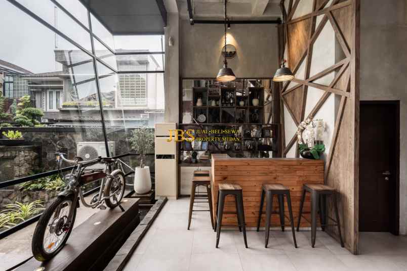 dijual rumah komplek natio residence