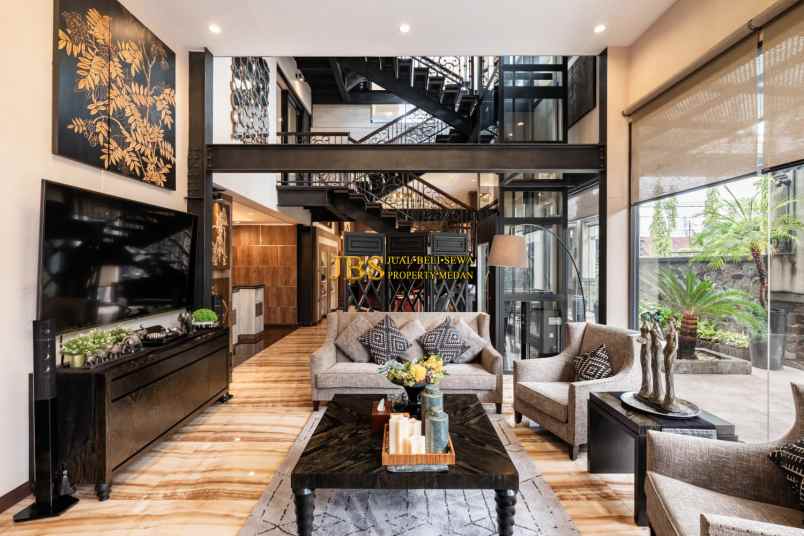 dijual rumah komplek natio residence