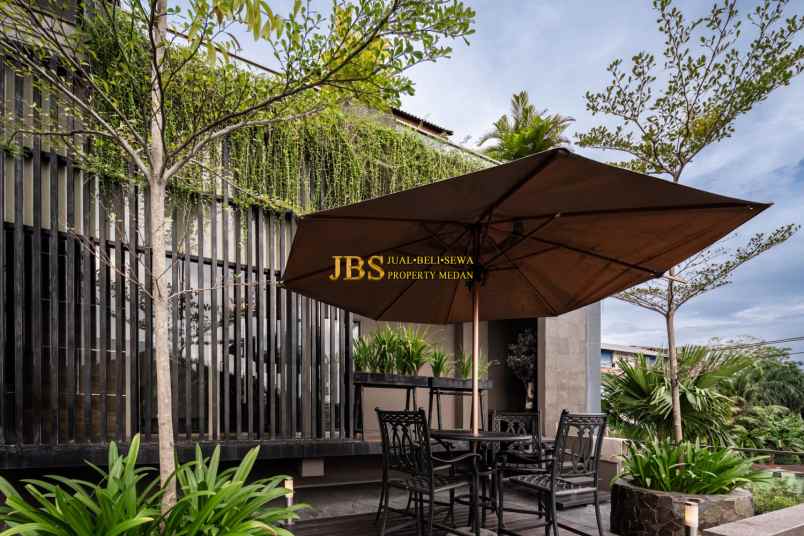 dijual rumah komplek natio residence