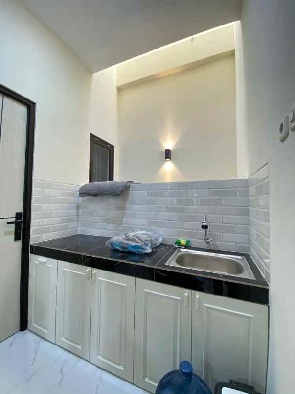 dijual rumah kost belakang unisma malang