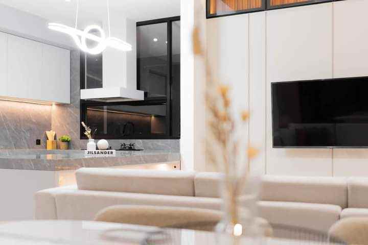 dijual rumah kota baru parahyangan