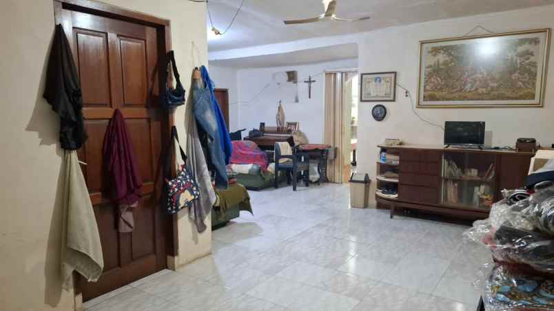 dijual rumah krukut taman sari jakarta