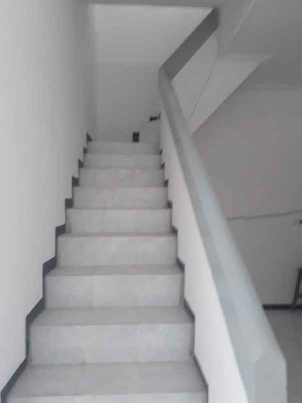 dijual rumah lebak