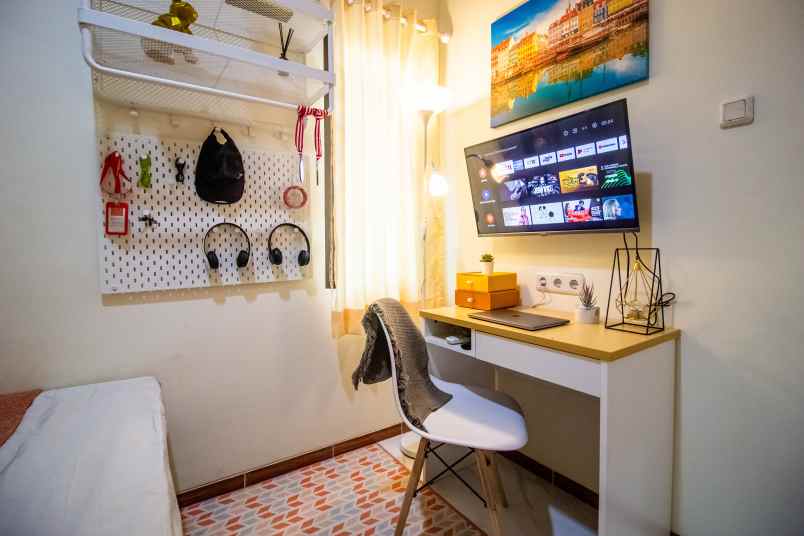 dijual rumah lebak bulus