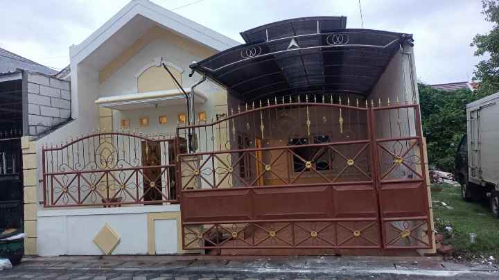 dijual rumah lebak rejo