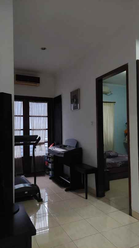 dijual rumah legenda wisata cibubur