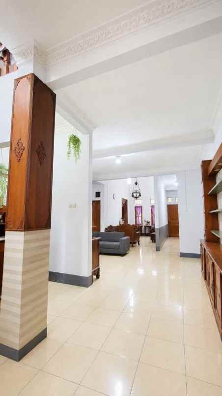 dijual rumah lubang buaya cipayung