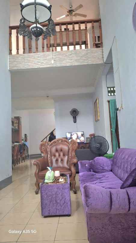 dijual rumah lubang buaya cipayung