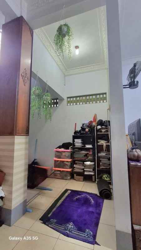 dijual rumah lubang buaya cipayung