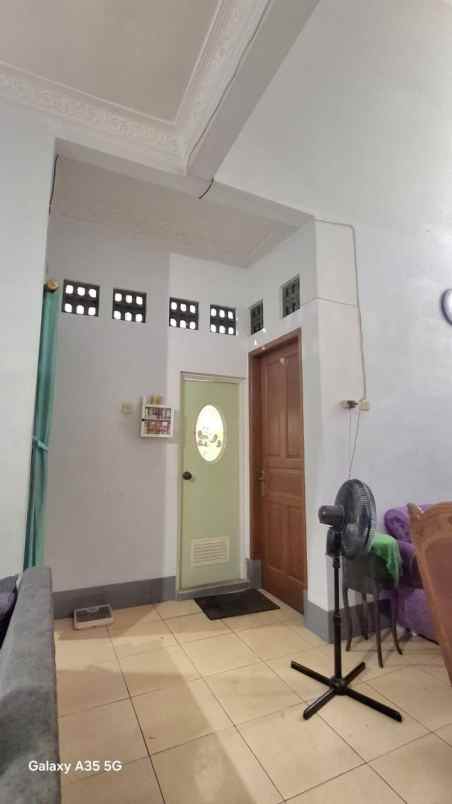 dijual rumah lubang buaya cipayung