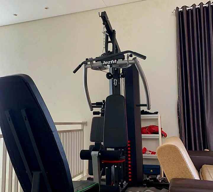 dijual rumah manjahlega