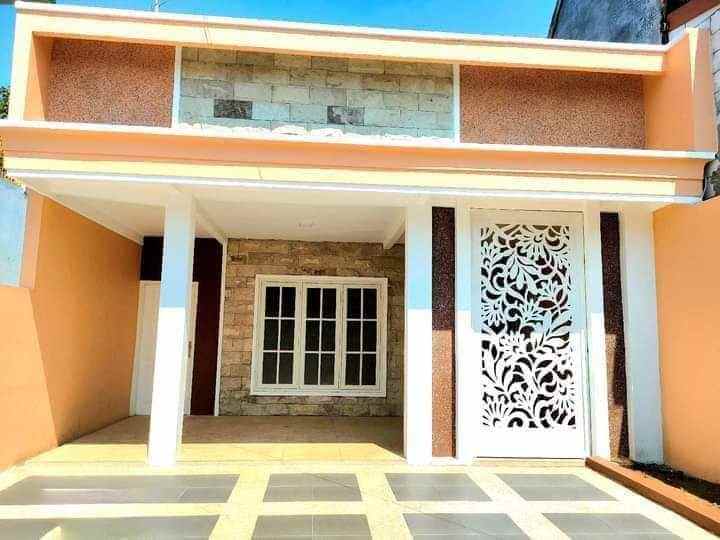 dijual rumah mayjen sungkono buring vi