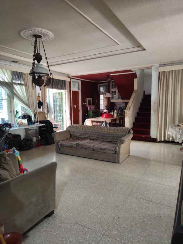 dijual rumah mewah 2 lantai daerah jakarta timur