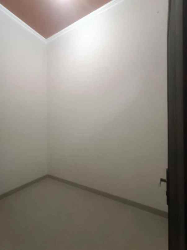 dijual rumah minimalis di bekasi timur regensi