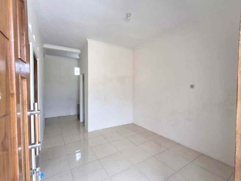 dijual rumah minimalis siap huni atau pesan bangun