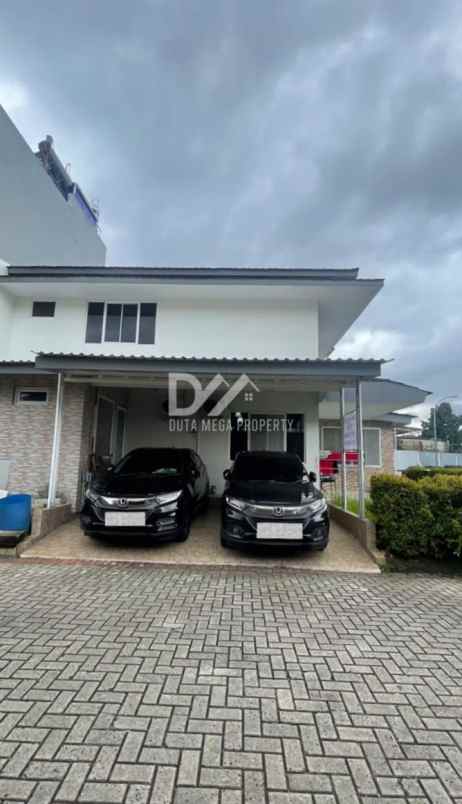 dijual rumah modernland