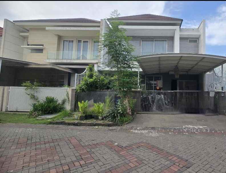 dijual rumah mulyorejo