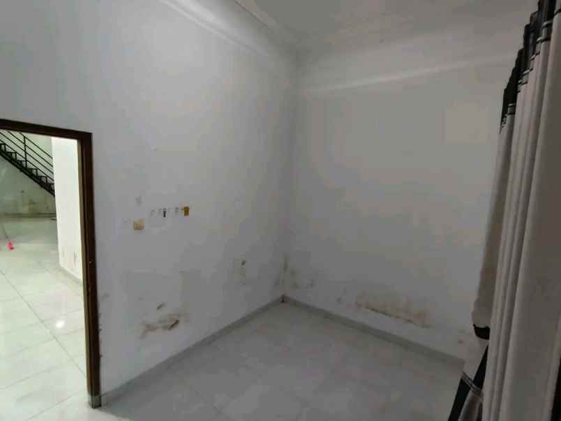 dijual rumah ngaglik
