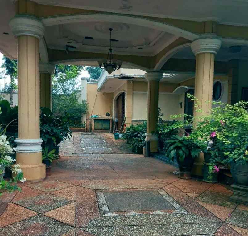 dijual rumah padangsari