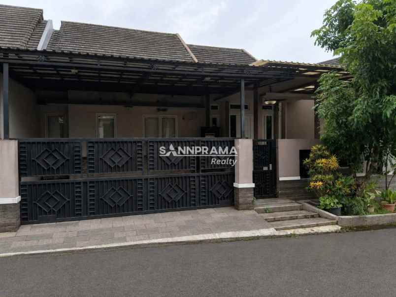 dijual rumah pancoran mas depok