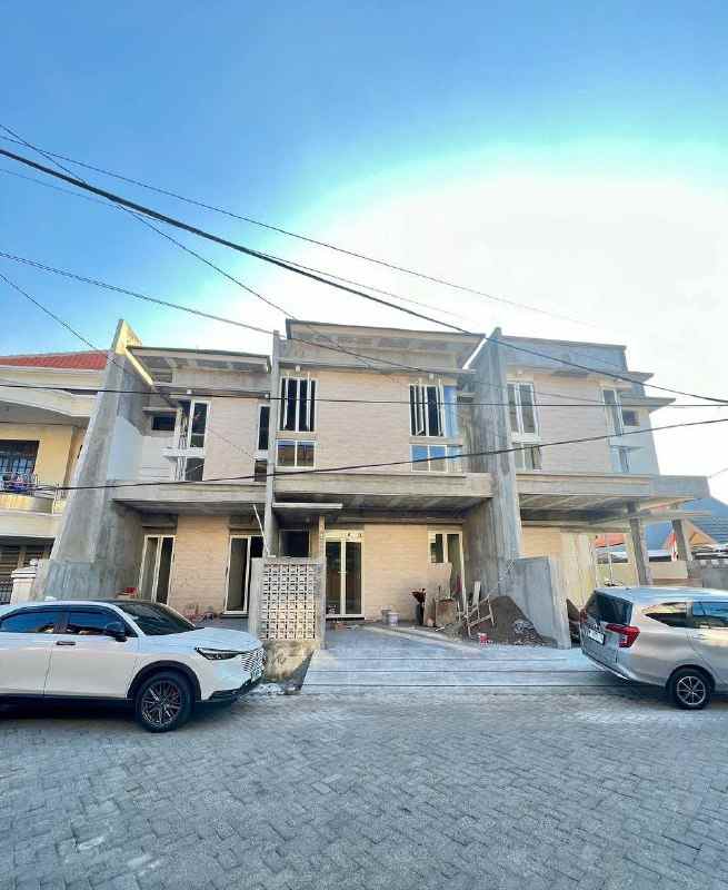 dijual rumah pandugo baru