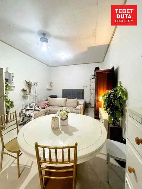 dijual rumah pejaten timur